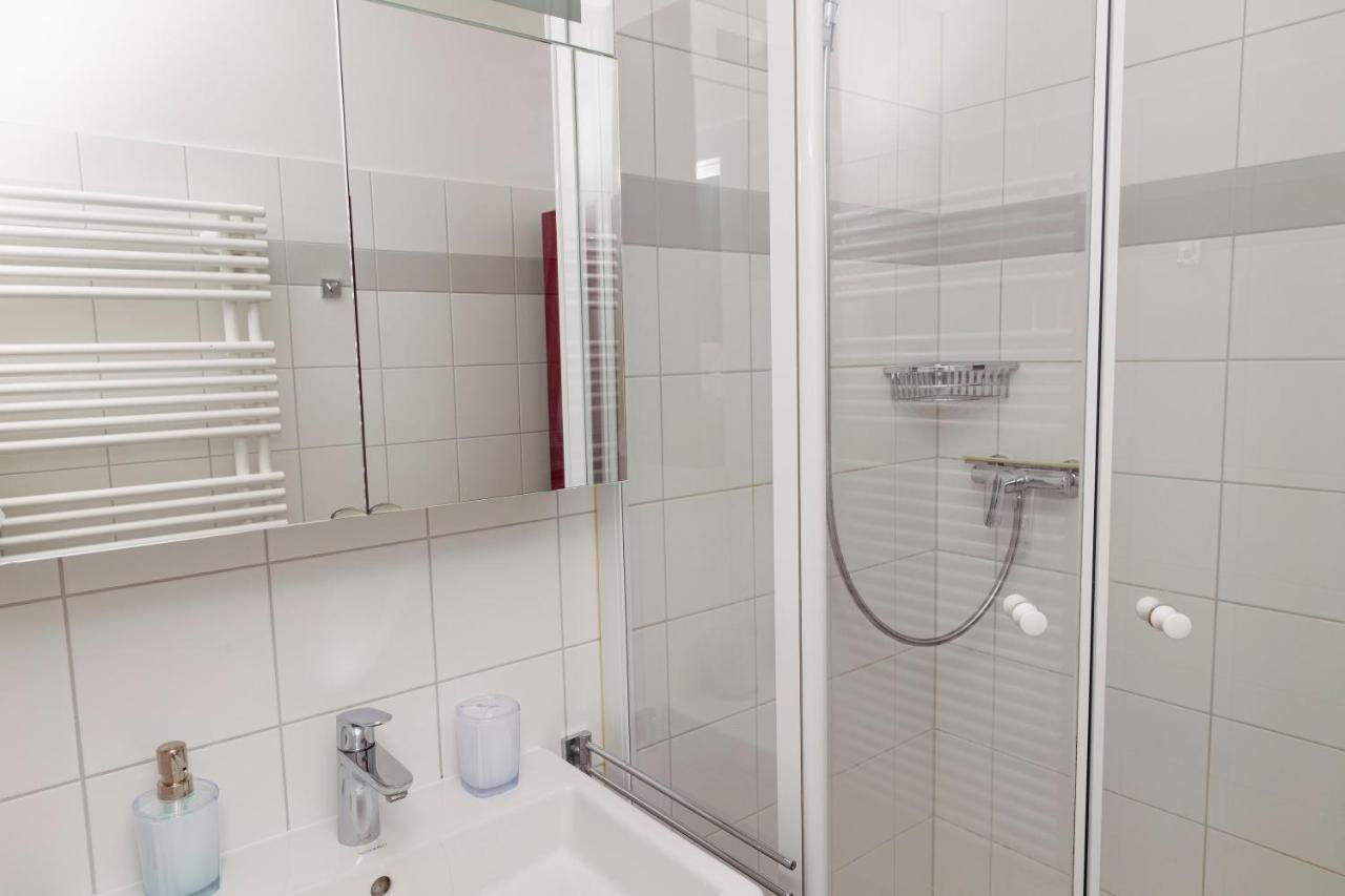 Beautiful 2-Bedroom Apartment Near Schoenbrunn Vienne Extérieur photo