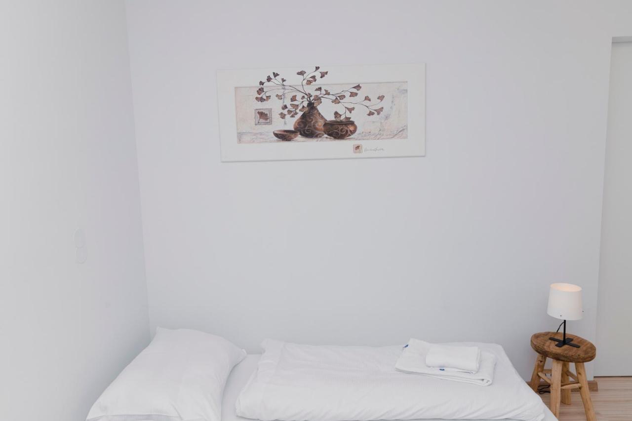 Beautiful 2-Bedroom Apartment Near Schoenbrunn Vienne Extérieur photo