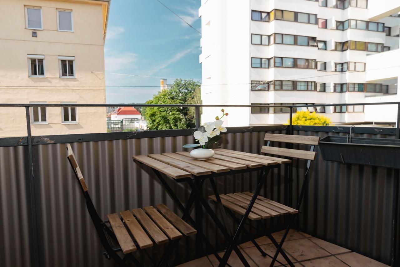 Beautiful 2-Bedroom Apartment Near Schoenbrunn Vienne Extérieur photo