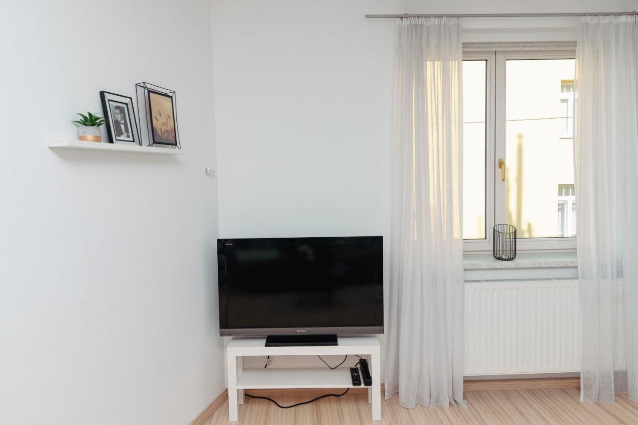 Beautiful 2-Bedroom Apartment Near Schoenbrunn Vienne Extérieur photo